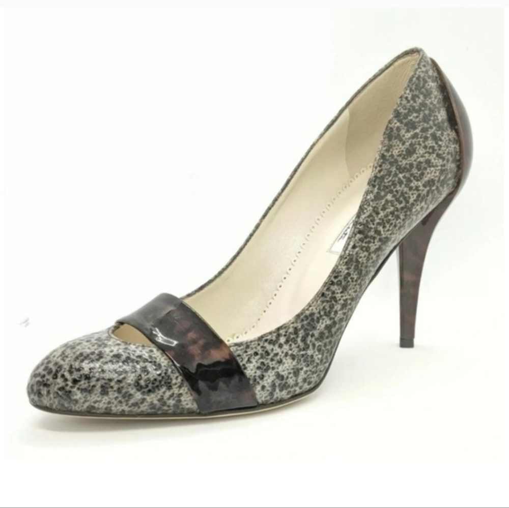 Oscar De La Renta Leopard Print Heels With Tortoise Accents - Size 37